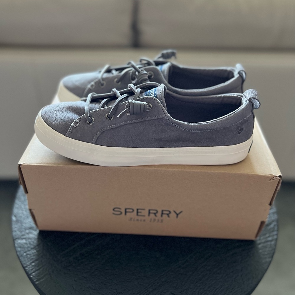 NWT Sperry Leather Shoes